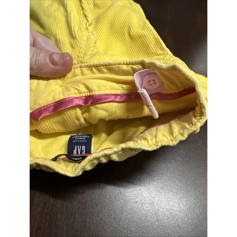 Vtg Gap Girls 2T Yellow Corduroy‎ Pants Button Flap Front Pockets Adjustable Y2K